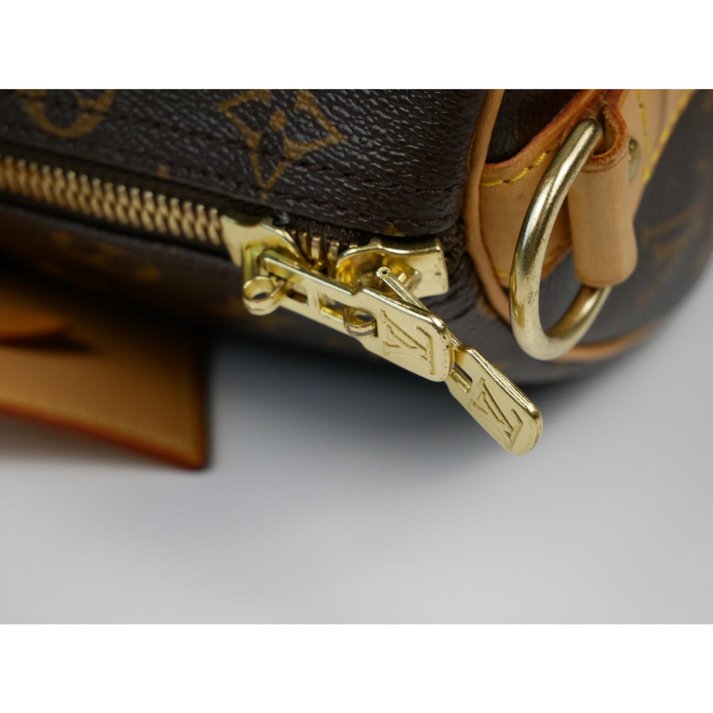 Louis Vuitton Travel Bandouliere 45