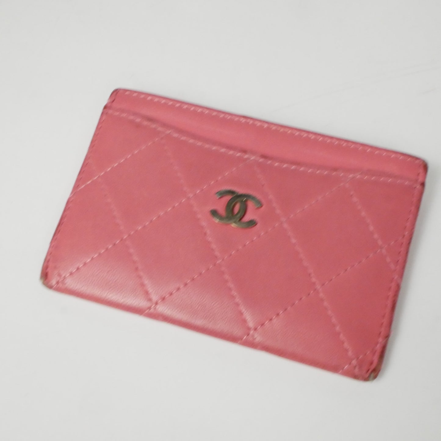 Chanel Matrasse Pink Cards Holder
