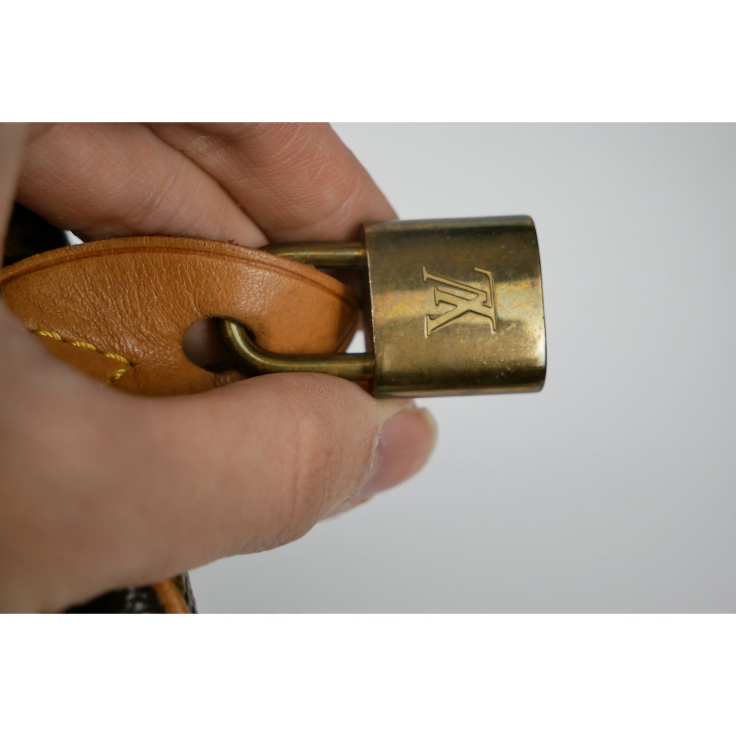 Louis Vuitton Speedy 30 Boston