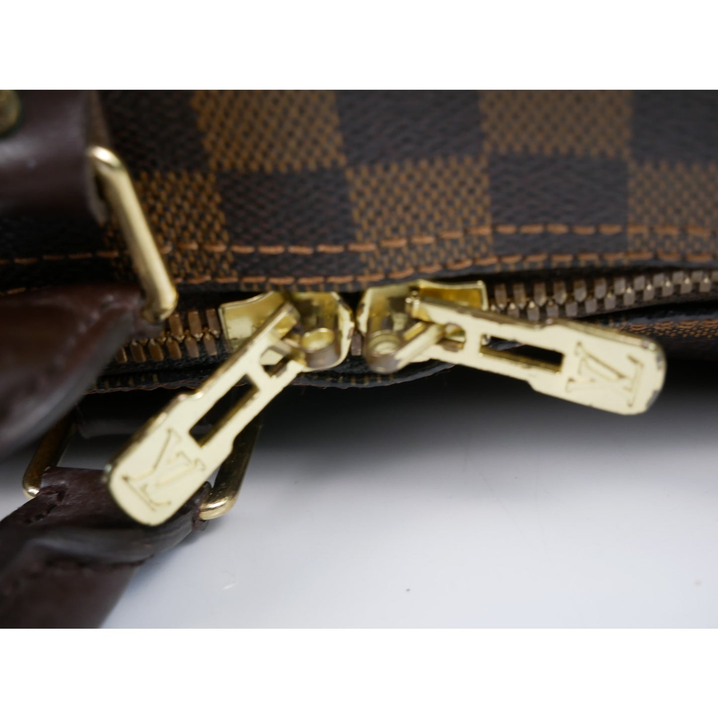 Louis Vuitton Damier Ebene Keepall 50 Duffle