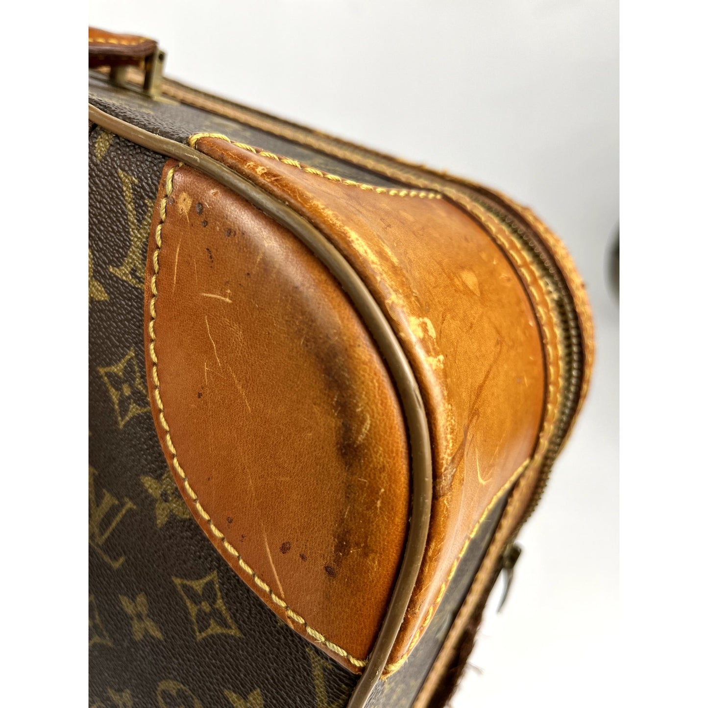 Louis Vuitton Monogram Stratos Trunk Luggage Holdall Bag