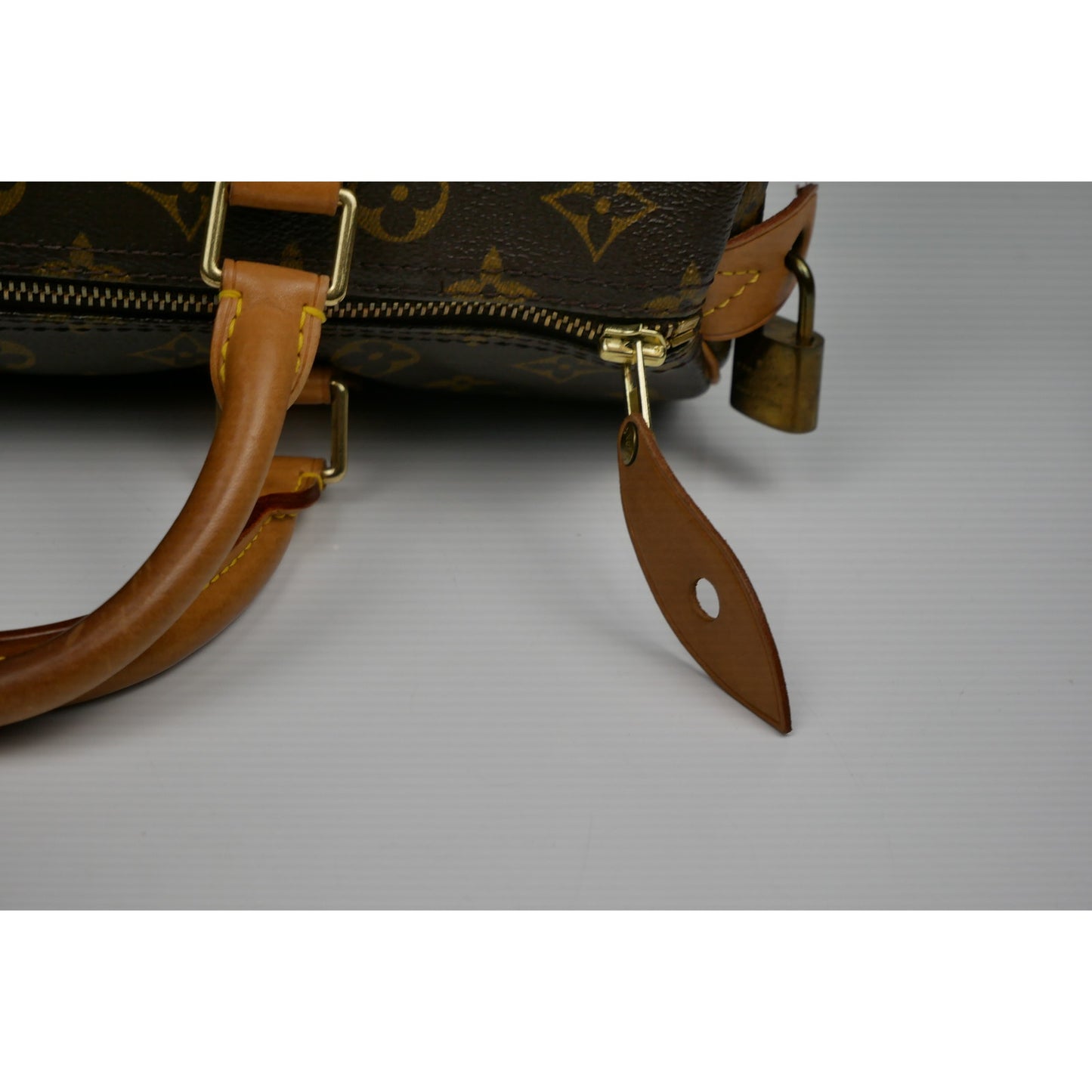 Louis Vuitton Speedy 30 Boston
