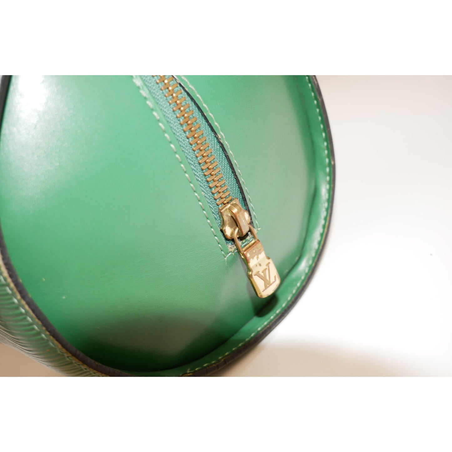 Louis Vuitton Green Epi Soufflot Bag