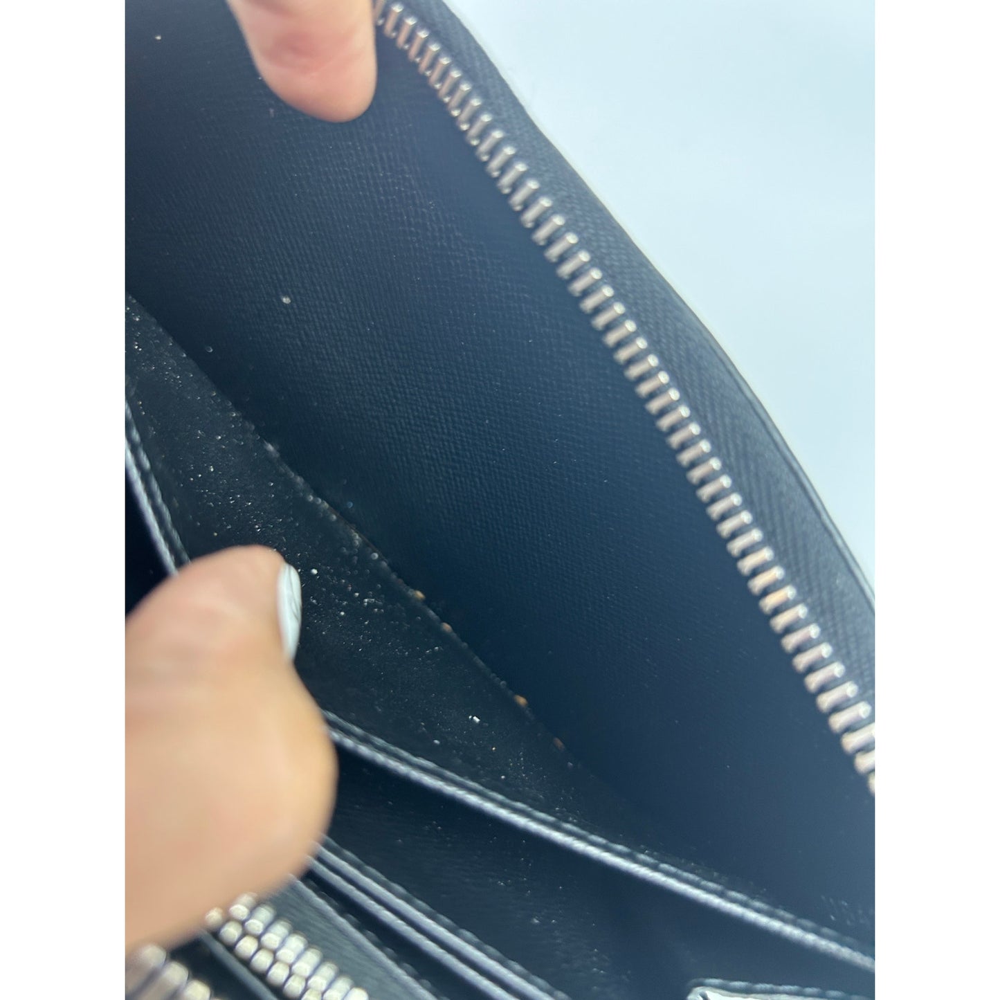 Louis Vuitton Limited Edition Zippy Wallet V Epi Leather