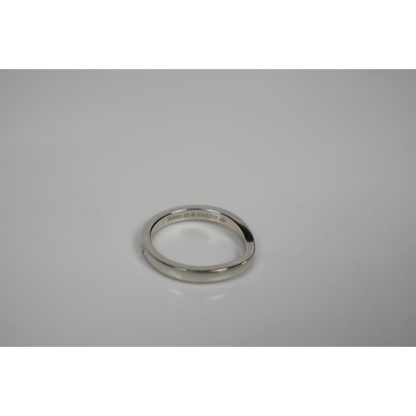 Cartier Ballerina Curve Platinum x 3P Diamond Ring