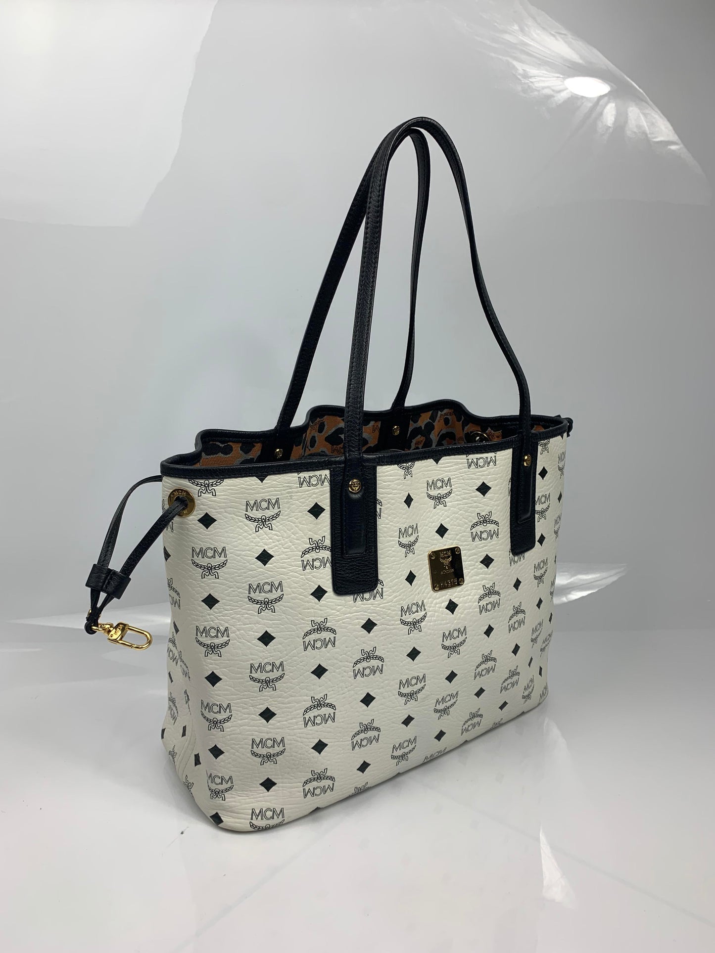 MCM White Visetos Leather Shoulder Hand Bag