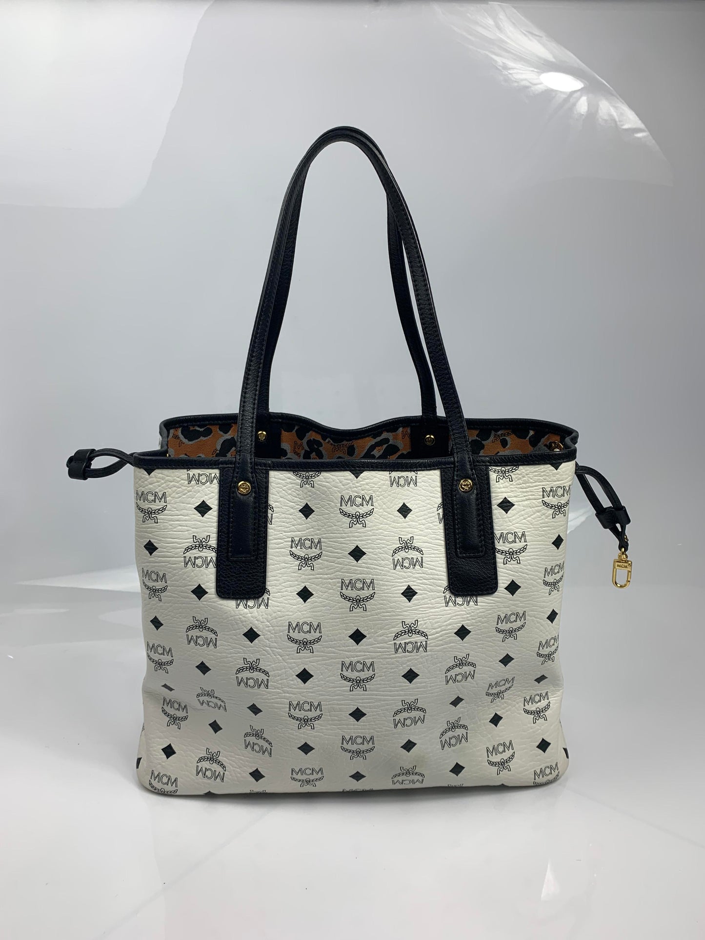 MCM White Visetos Leather Shoulder Hand Bag